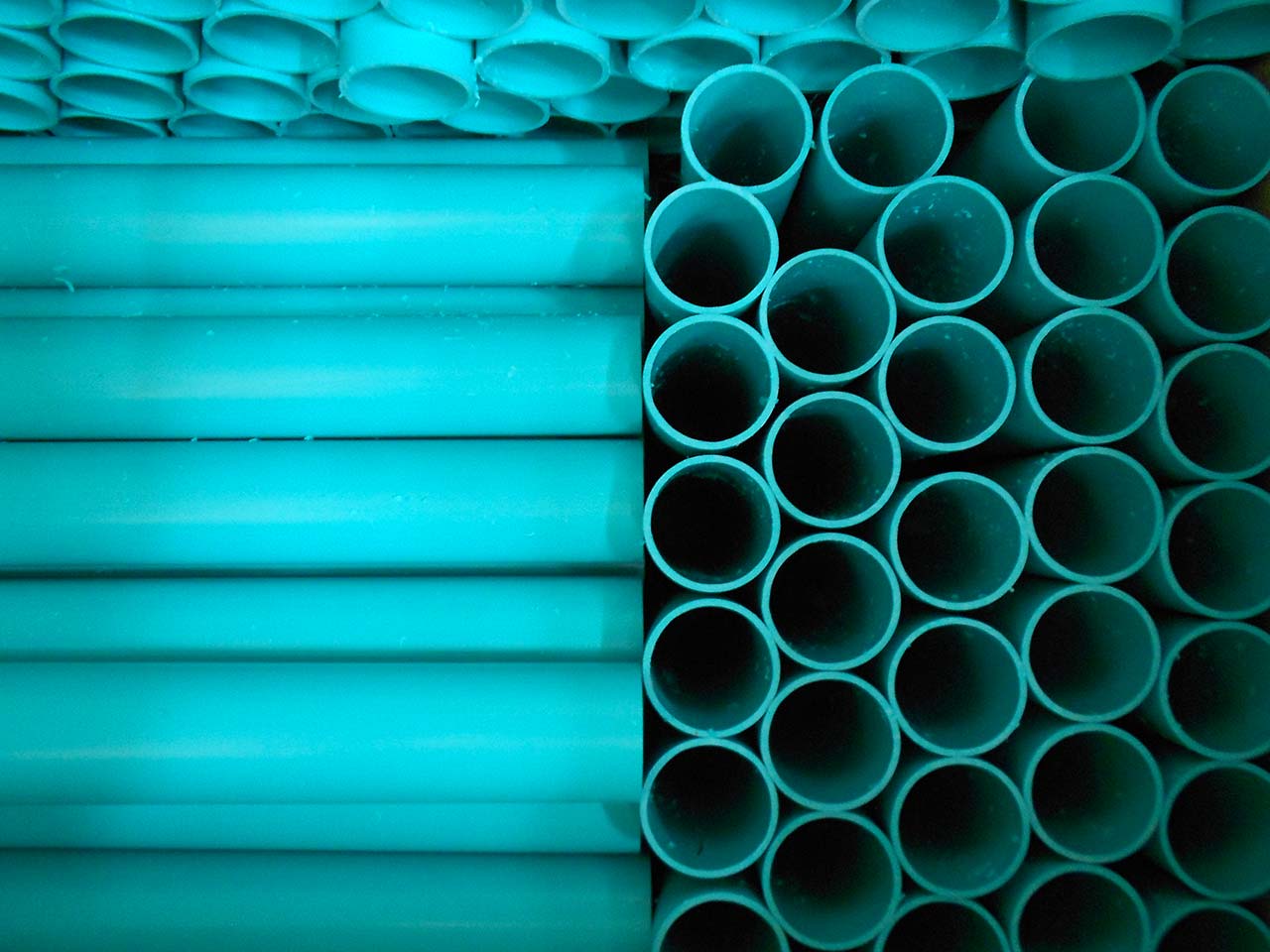 Prodotto tubo rigido di colore verde acqua